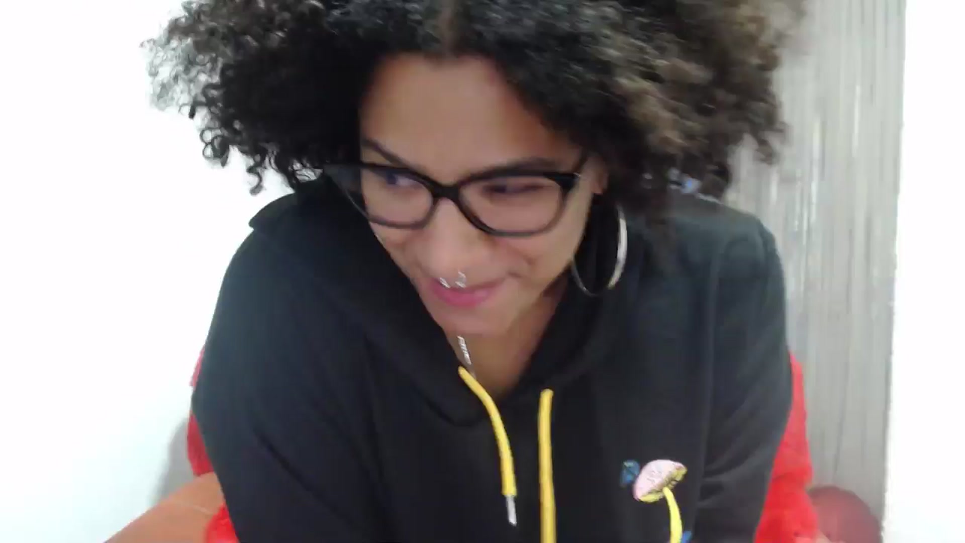 Gallery image thumbnail from Mysticbae's myfreecams stream on, 06/24/2024, 01:39 image 1 of 20