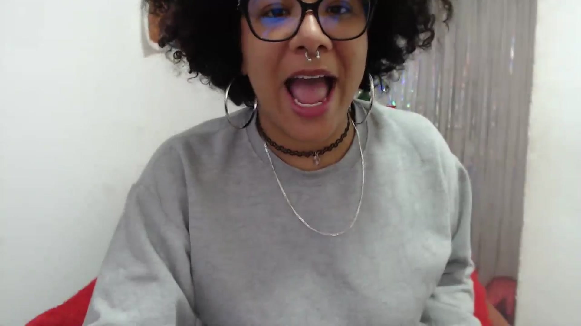 Gallery image thumbnail from Mysticbae's myfreecams stream on, 06/29/2024, 24:54 image 5 of 20