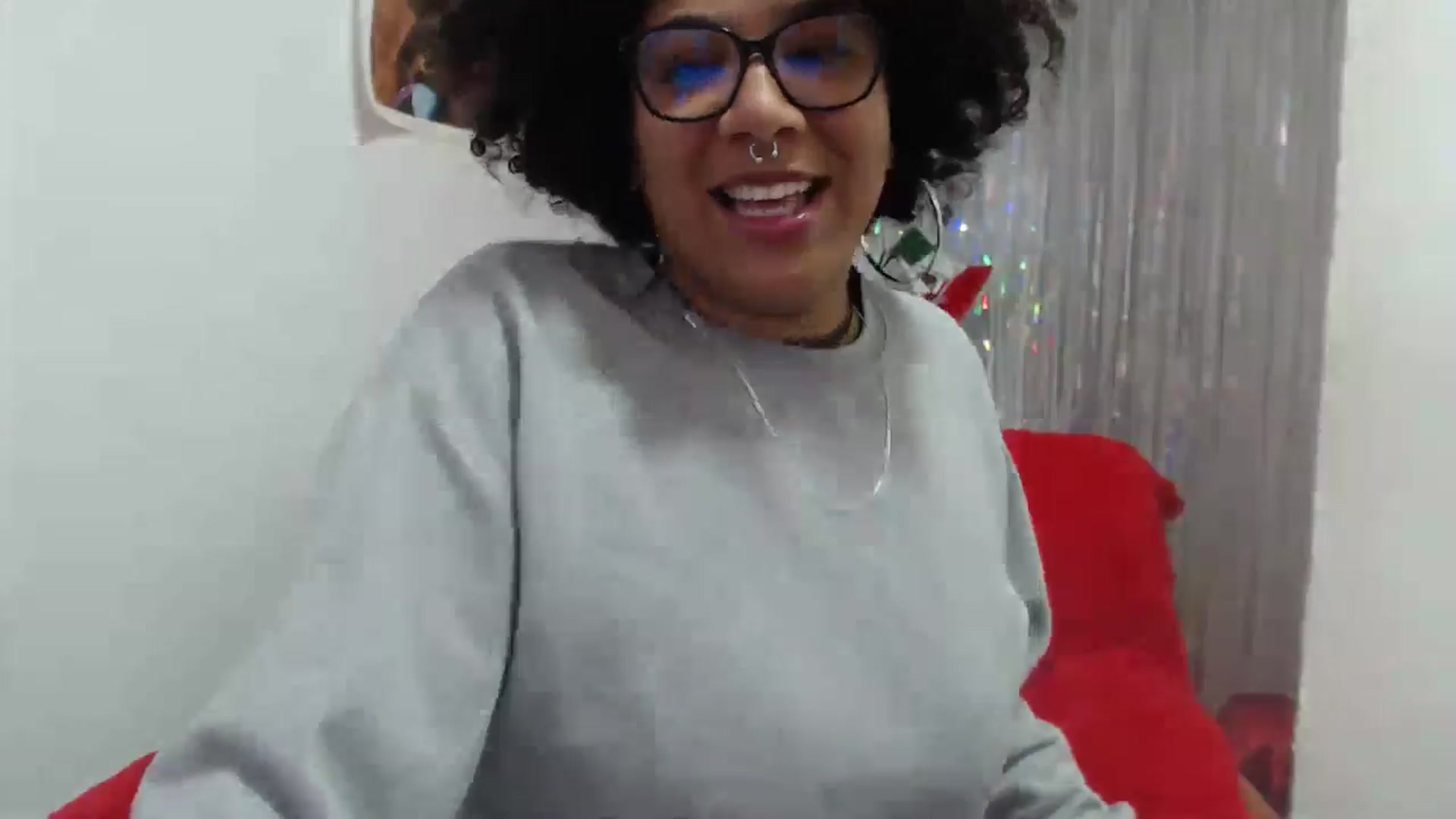 Gallery image thumbnail from Mysticbae's myfreecams stream on, 06/29/2024, 24:54 image 2 of 20