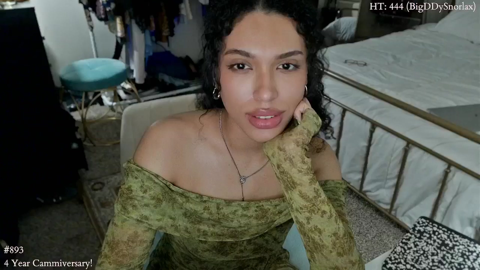 Gallery image thumbnail from MystyEyed's myfreecams stream on, 07/28/2024, 08:18 image 6 of 20