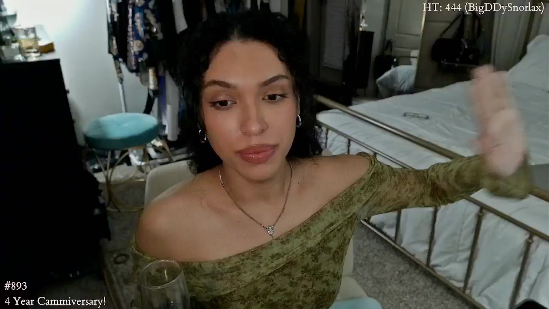 Gallery image thumbnail from MystyEyed's myfreecams stream on, 07/28/2024, 08:18 image 4 of 20