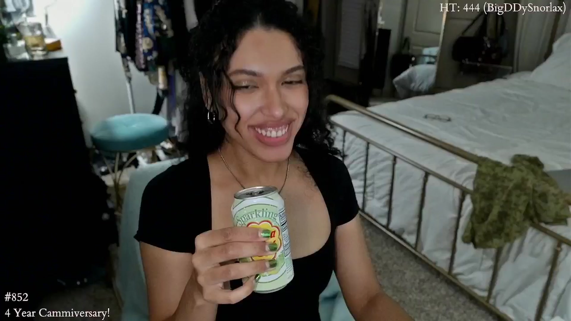 Gallery image thumbnail from MystyEyed's myfreecams stream on, 07/28/2024, 09:27 image 5 of 20