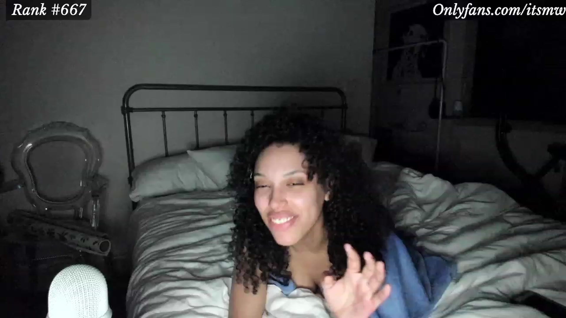 Gallery image thumbnail from Mystywaterz's myfreecams stream on, 12/08/2022, 08:07 image 20 of 20