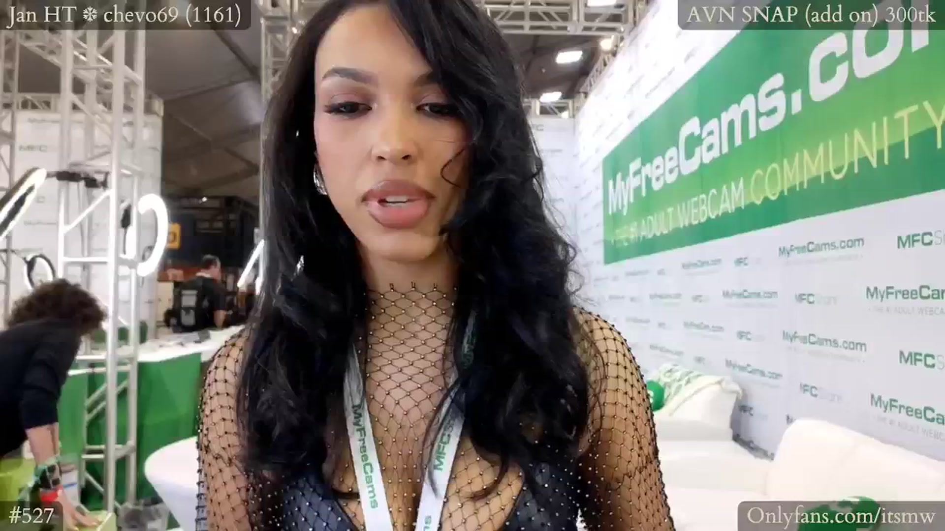 Gallery image thumbnail from Mystywaterz's myfreecams stream on, 01/24/2024, 20:54 image 6 of 20