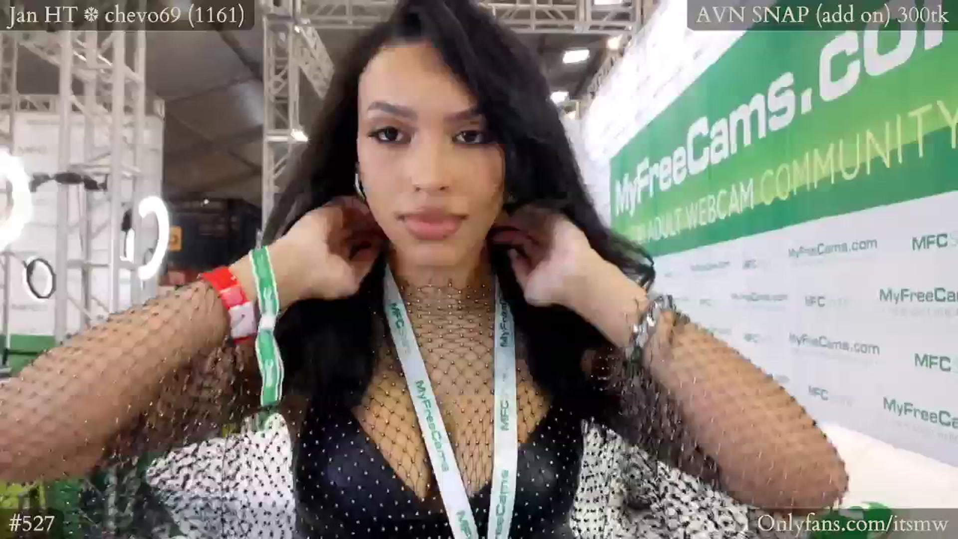 Gallery image thumbnail from Mystywaterz's myfreecams stream on, 01/24/2024, 20:54 image 7 of 20