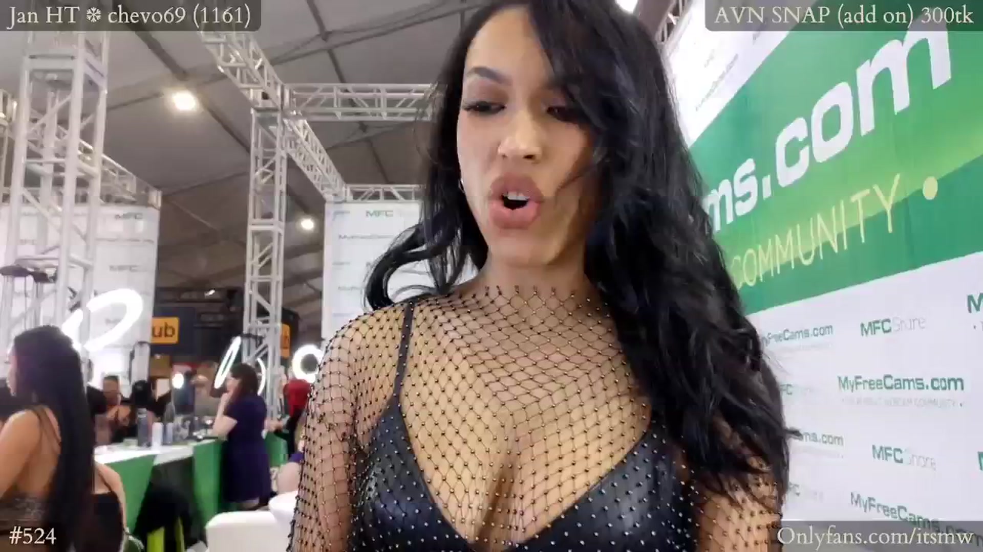 Gallery image thumbnail from Mystywaterz's myfreecams stream on, 01/25/2024, 01:17 image 1 of 20