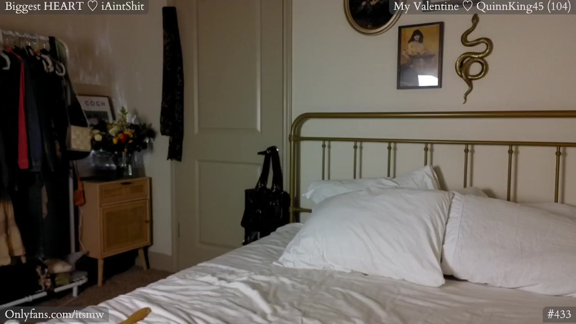 Gallery image thumbnail from Mystywaterz's myfreecams stream on, 02/22/2024, 08:50 image 7 of 20
