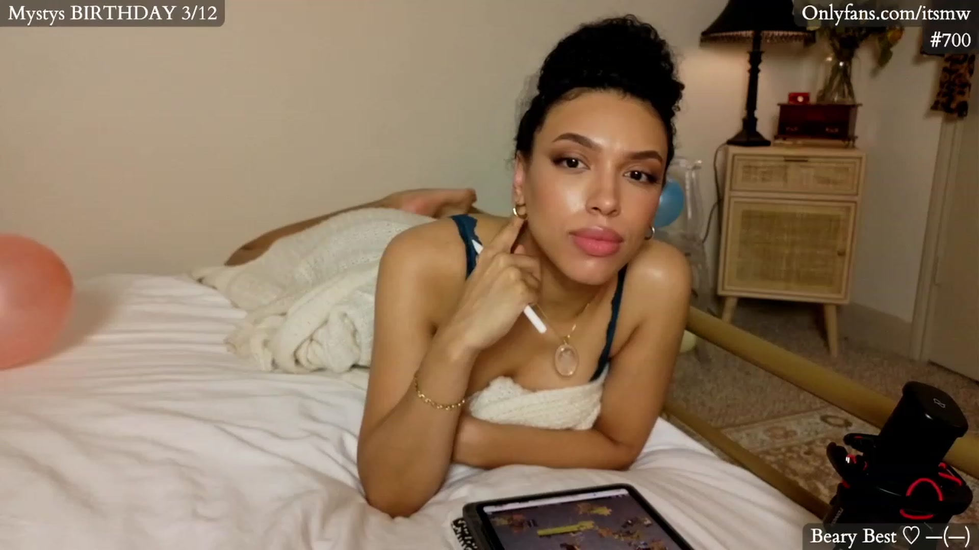 Gallery image thumbnail from Mystywaterz's myfreecams stream on, 03/08/2024, 02:19 image 10 of 20