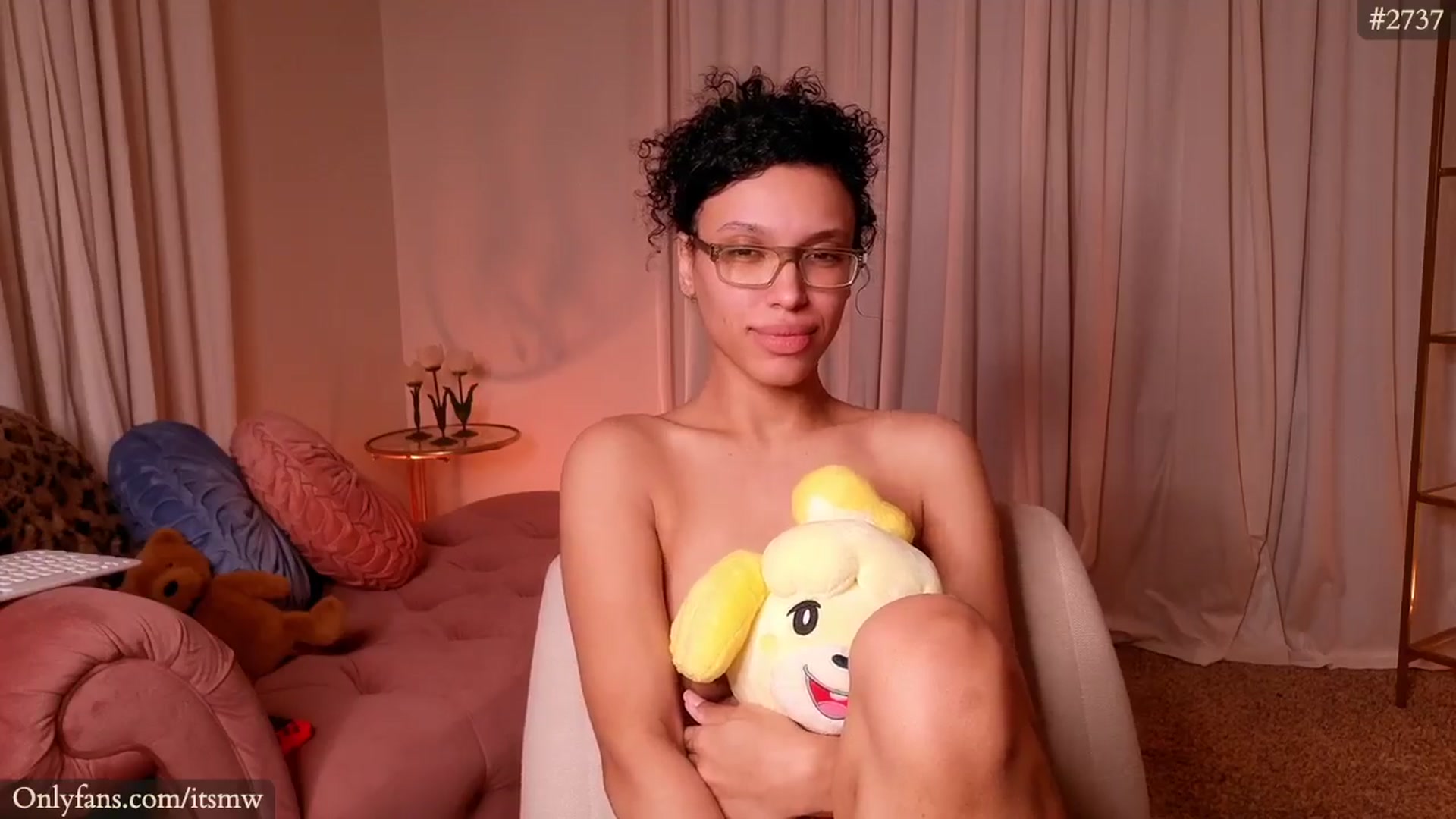 Gallery image thumbnail from Mystywaterz's myfreecams stream on, 04/14/2024, 08:04 image 4 of 20