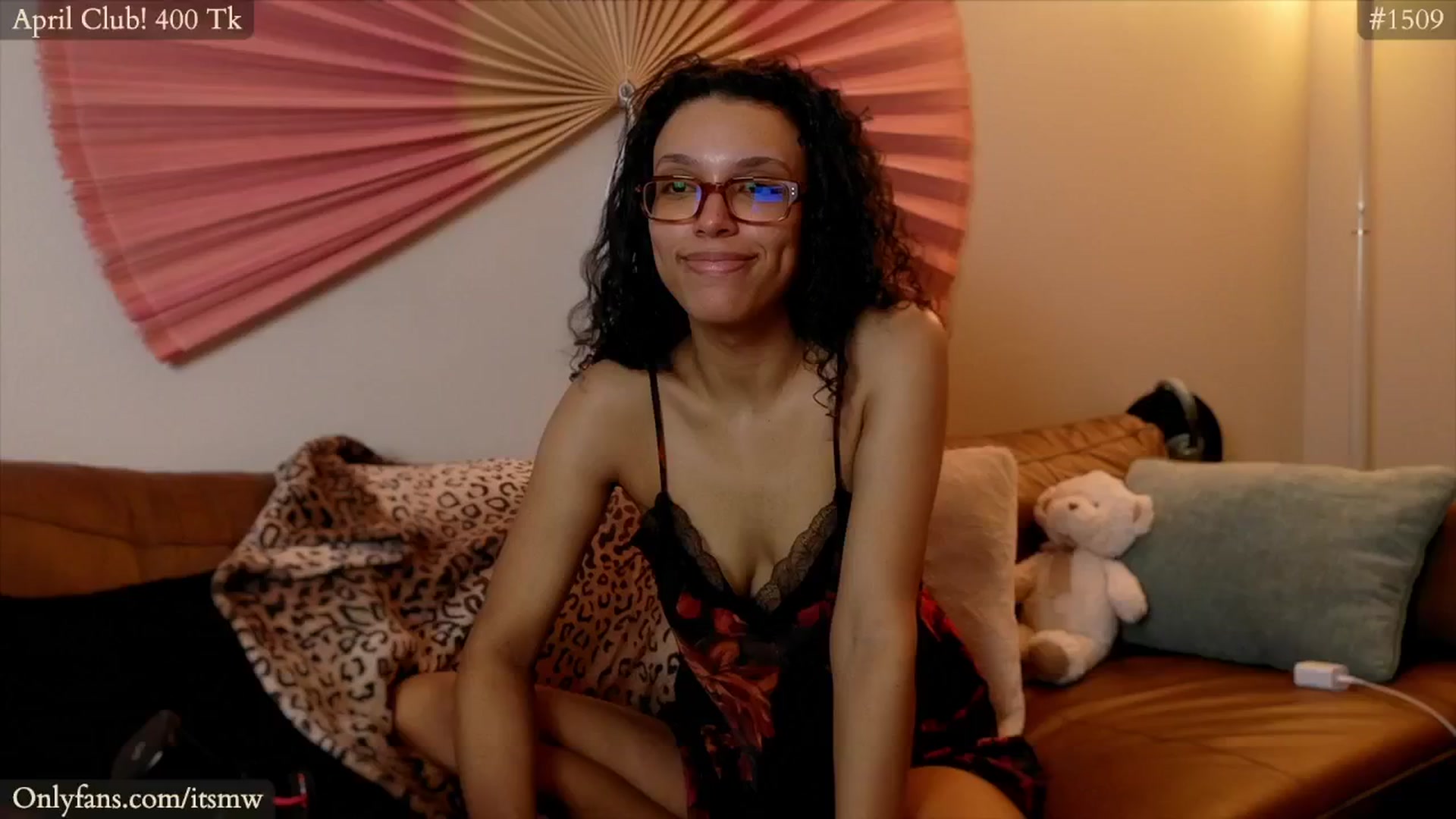 Gallery image thumbnail from Mystywaterz's myfreecams stream on, 04/26/2024, 04:28 image 8 of 20