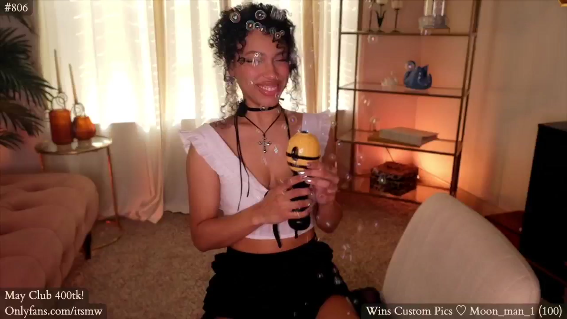 Gallery image thumbnail from Mystywaterz's myfreecams stream on, 05/03/2024, 24:02 image 8 of 20
