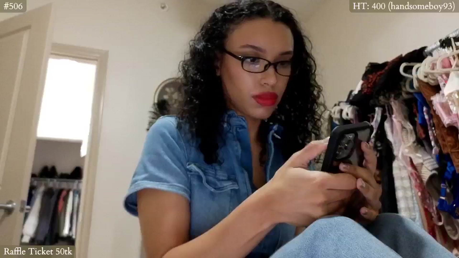 Gallery image thumbnail from Mystywaterz's myfreecams stream on, 06/27/2024, 03:49 image 12 of 20