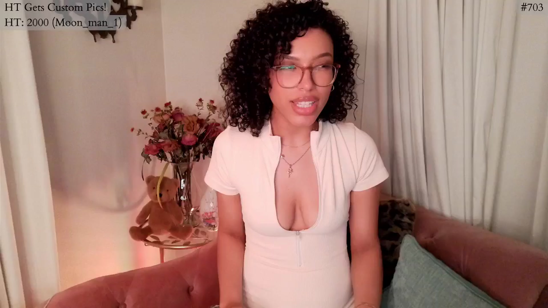 Gallery image thumbnail from Mystywaterz's myfreecams stream on, 08/28/2024, 03:22 image 8 of 20