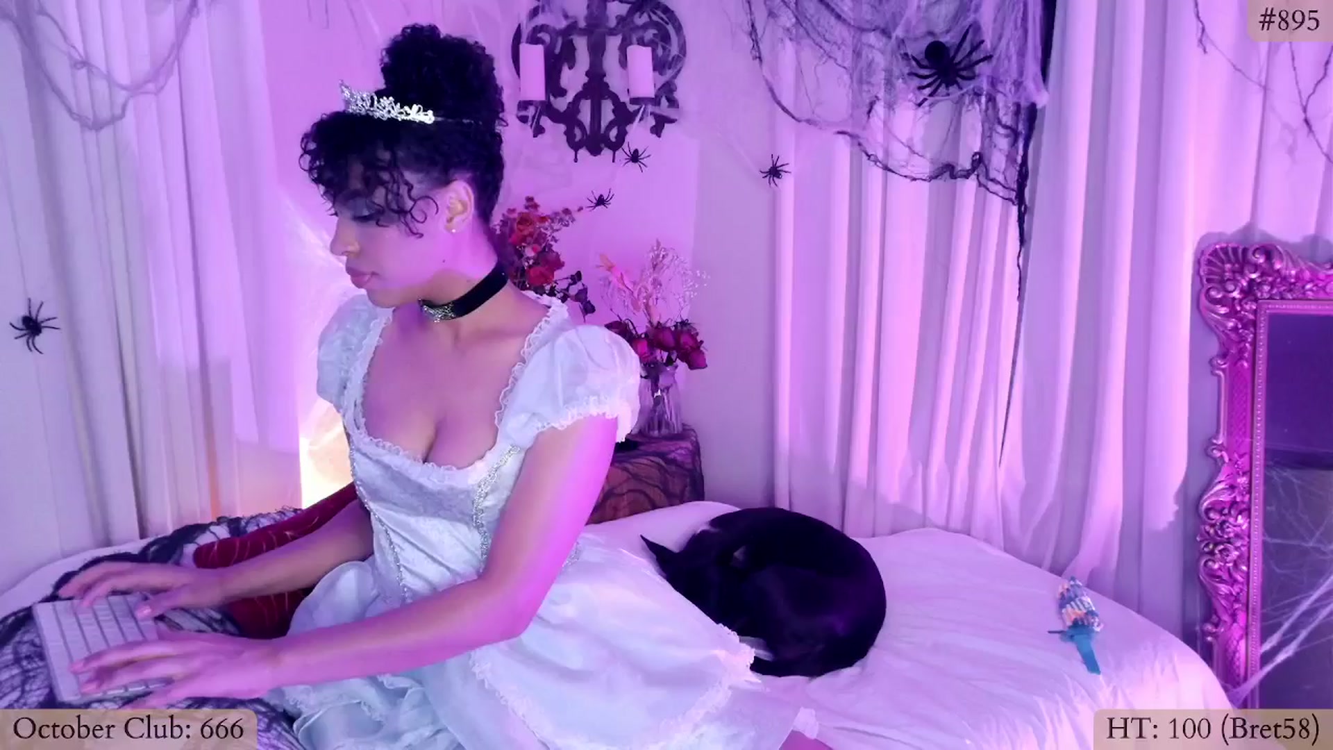 Gallery image thumbnail from Mystywaterz's myfreecams stream on, 10/14/2024, 08:44 image 5 of 20