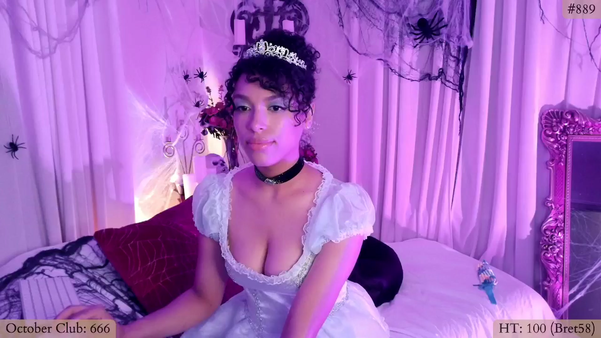Gallery image thumbnail from Mystywaterz's myfreecams stream on, 10/14/2024, 08:44 image 9 of 20