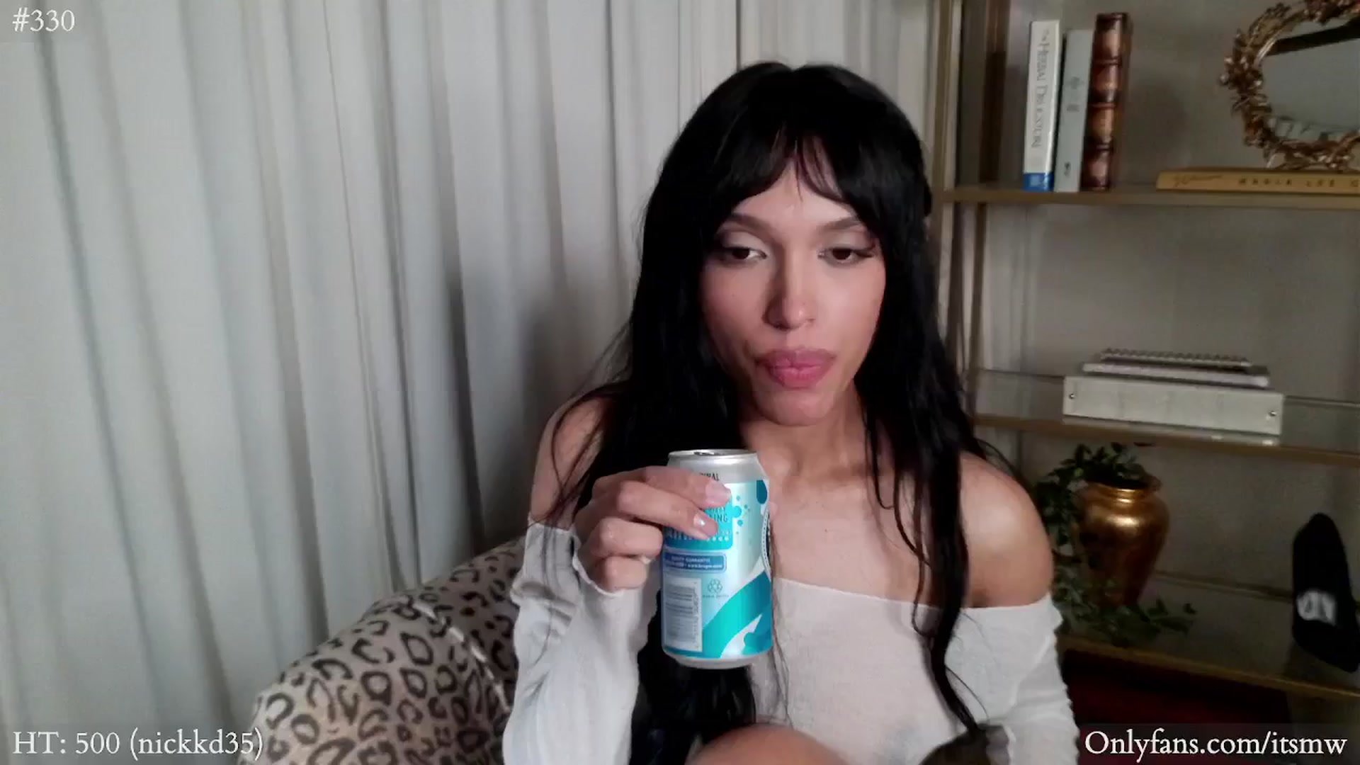 Gallery image thumbnail from Mystywaterz's myfreecams stream on, 11/28/2024, 07:39 image 18 of 20