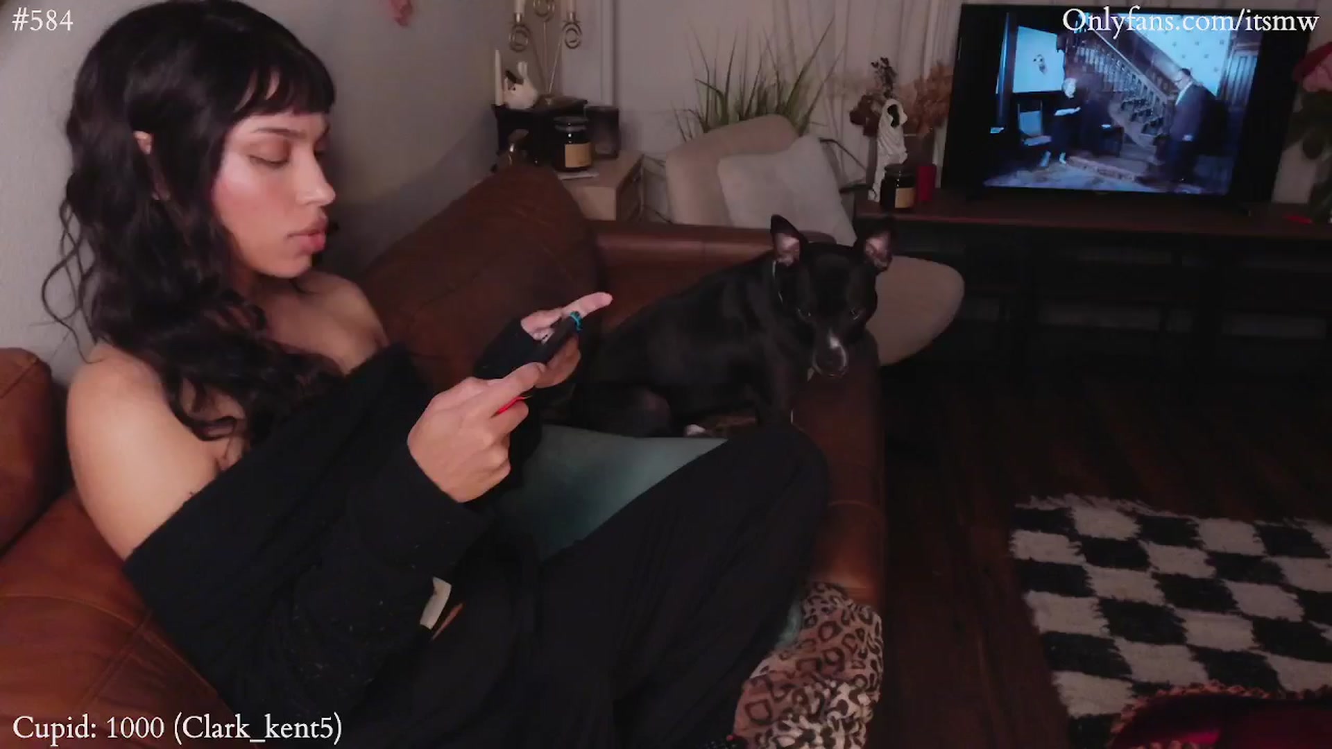 Gallery image thumbnail from Mystywaterz's myfreecams stream on, 02/19/2025, 07:37 image 7 of 20