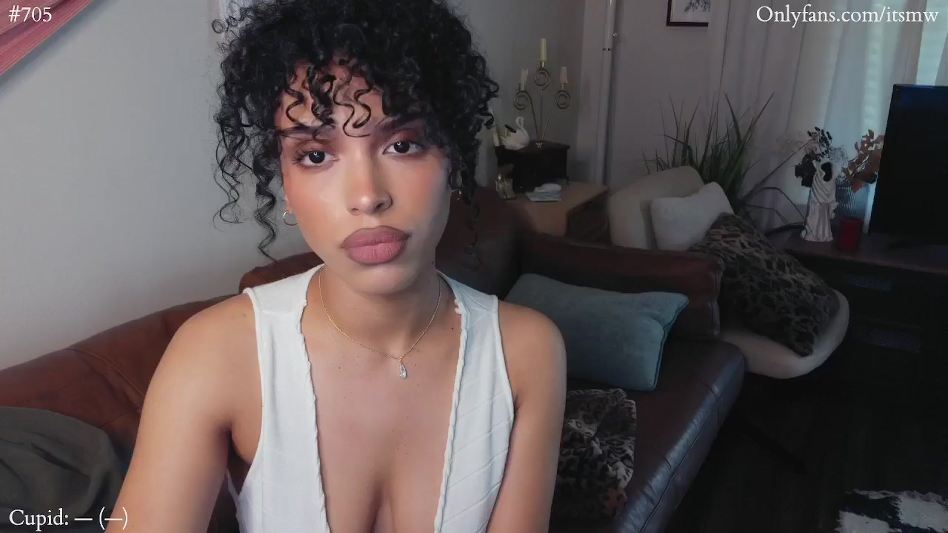 Gallery image thumbnail from Mystywaterz's myfreecams stream on, 02/26/2025, 22:37 image 11 of 20