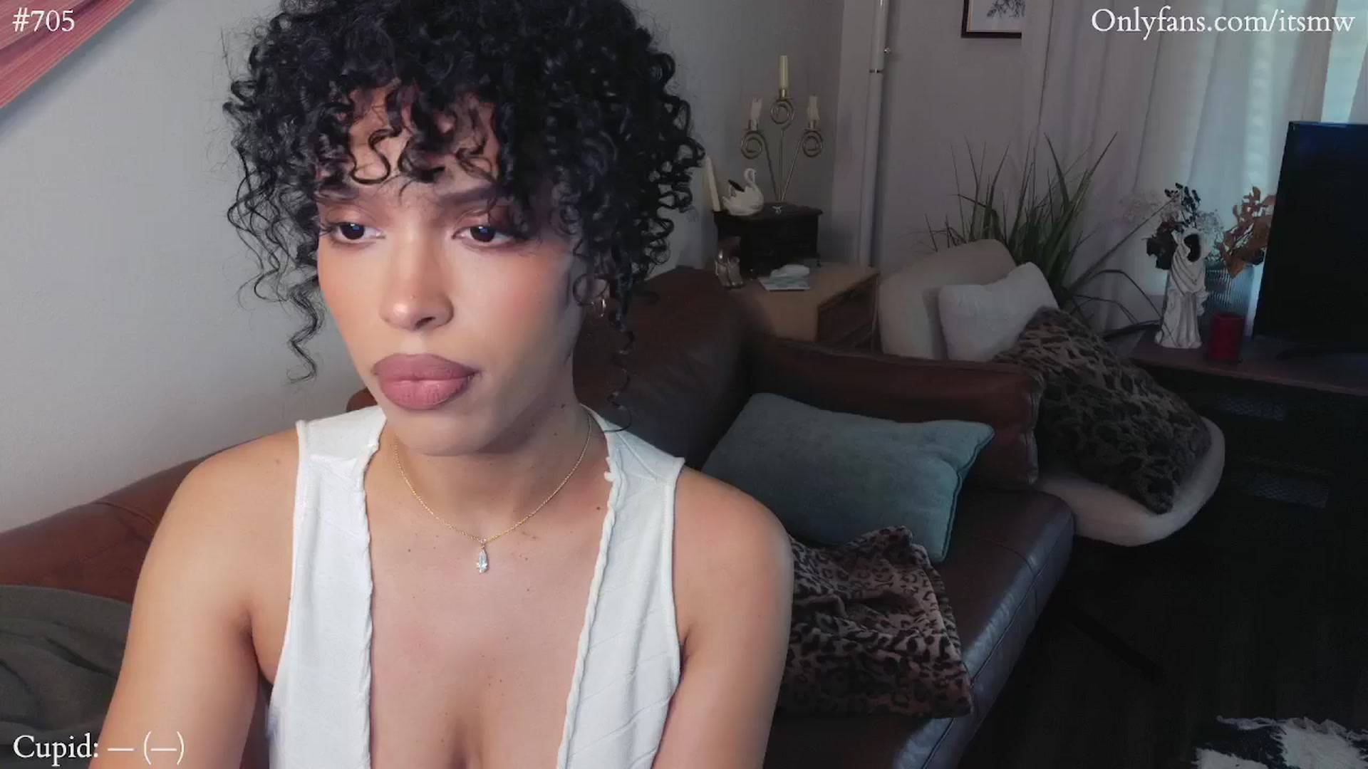 Gallery image thumbnail from Mystywaterz's myfreecams stream on, 02/26/2025, 22:37 image 7 of 20