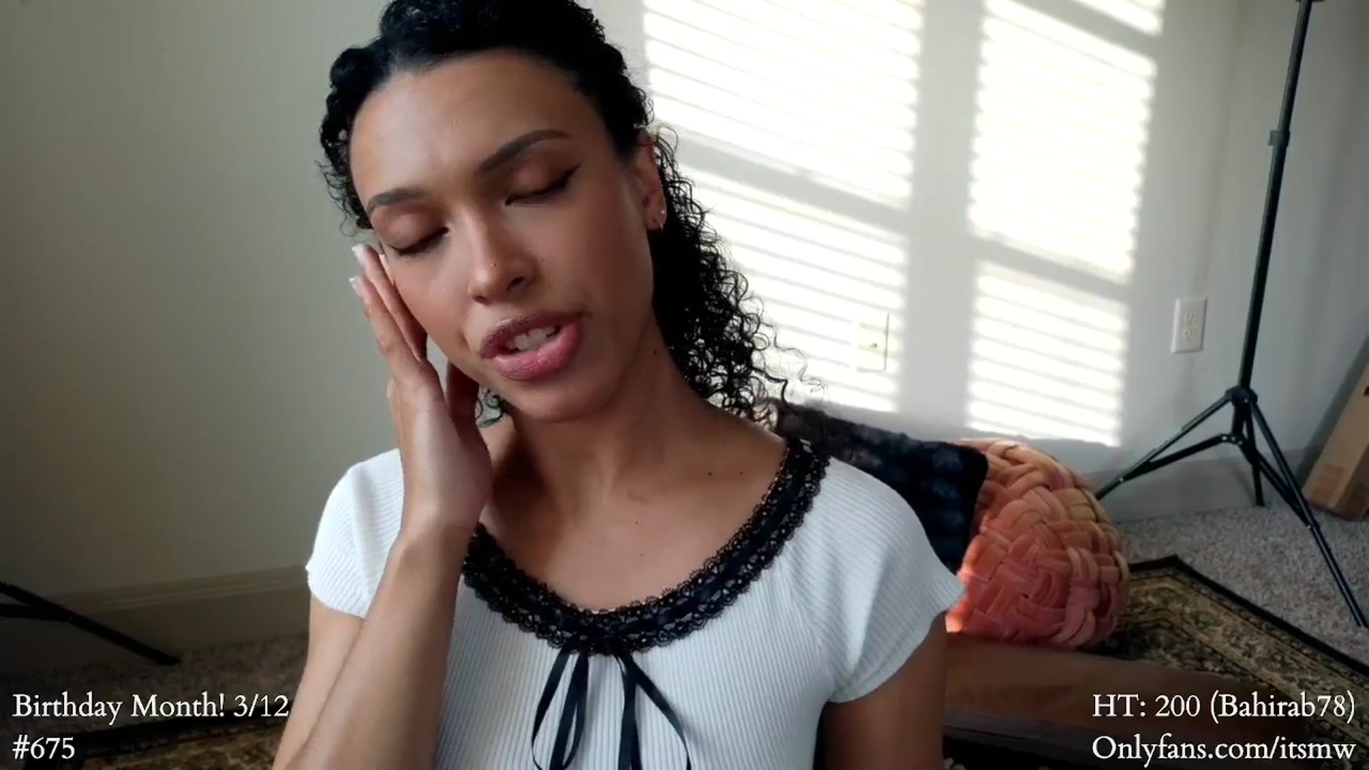 Gallery image thumbnail from Mystywaterz's myfreecams stream on, 03/07/2025, 23:41 image 16 of 20