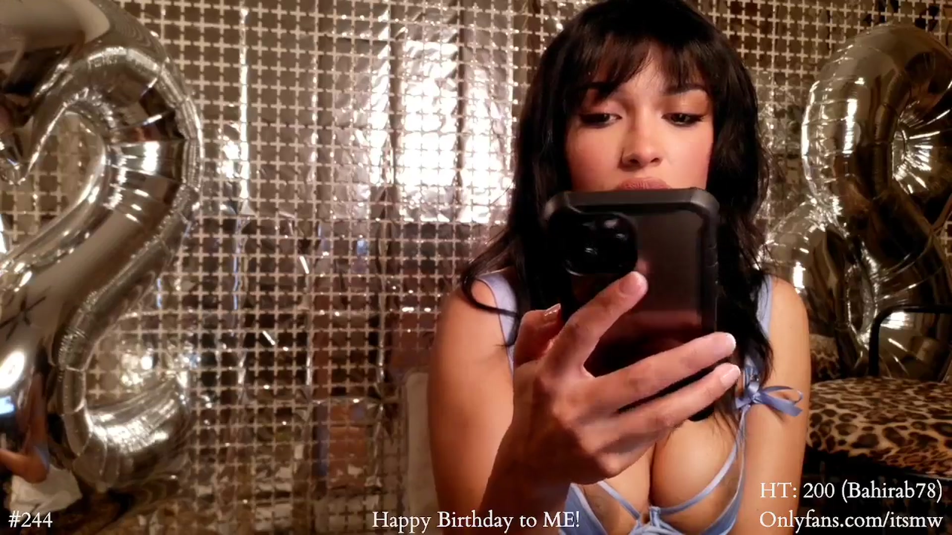 Gallery image thumbnail from Mystywaterz's myfreecams stream on, 03/14/2025, 04:20 image 12 of 20