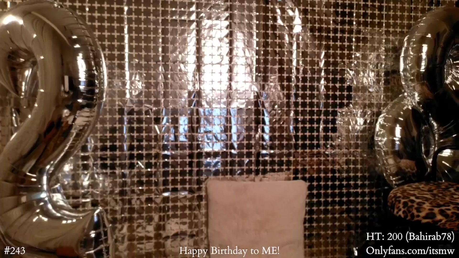 Gallery image thumbnail from Mystywaterz's myfreecams stream on, 03/14/2025, 04:20 image 4 of 20