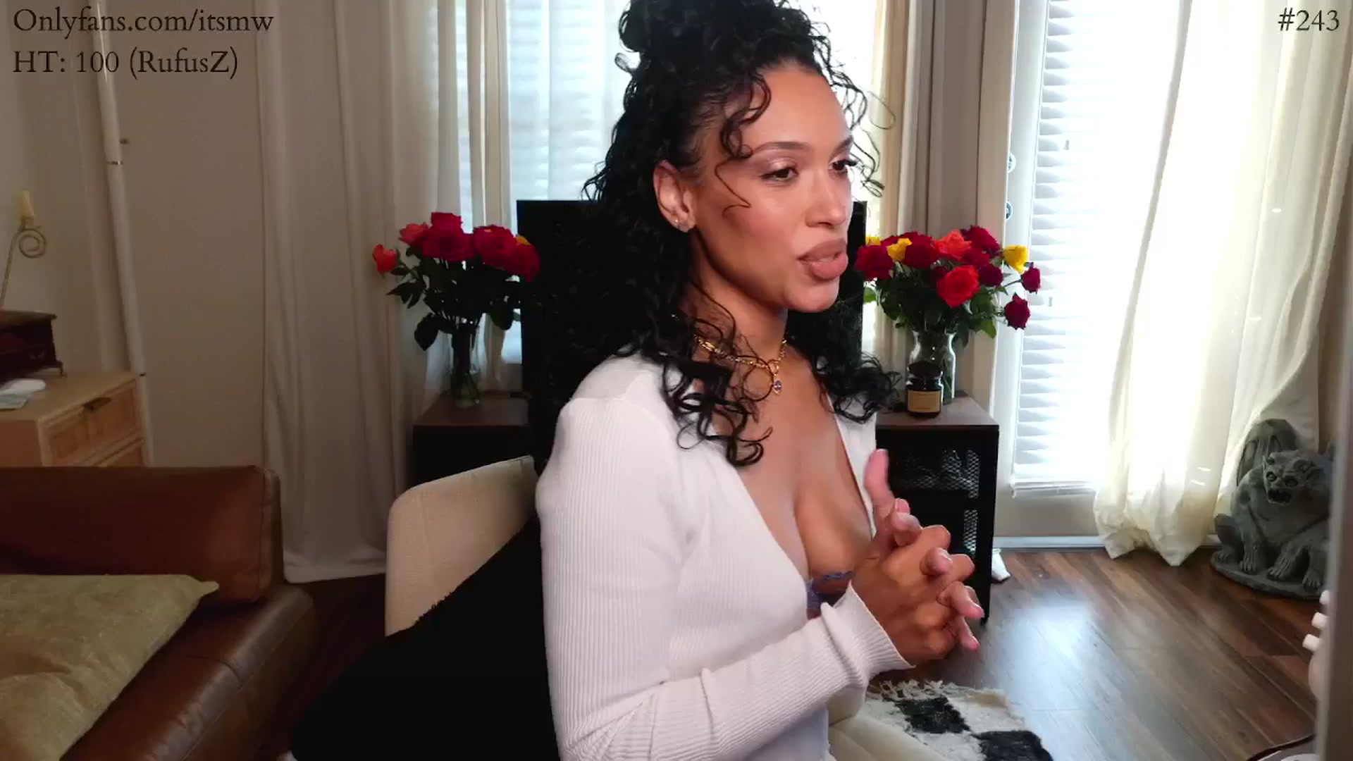 Gallery image thumbnail from Mystywaterz's myfreecams stream on, 03/19/2025, 02:41 image 1 of 20