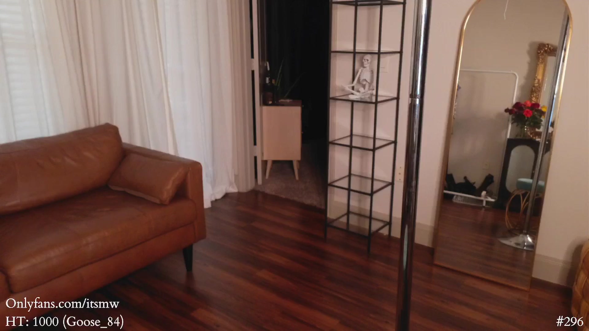 Gallery image thumbnail from Mystywaterz's myfreecams stream on, 03/25/2025, 01:41 image 5 of 20