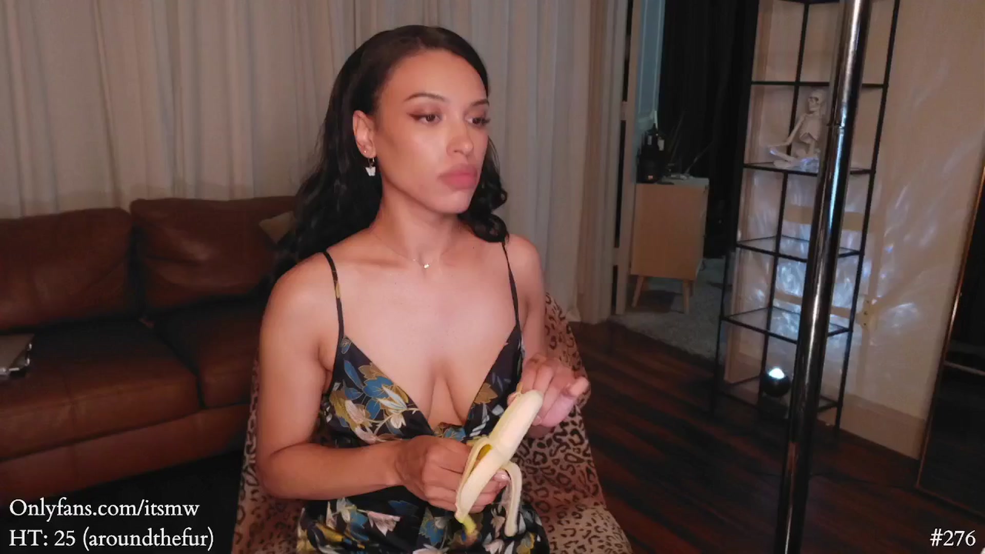 Gallery image thumbnail from Mystywaterz's myfreecams stream on, 03/25/2025, 04:04 image 16 of 20