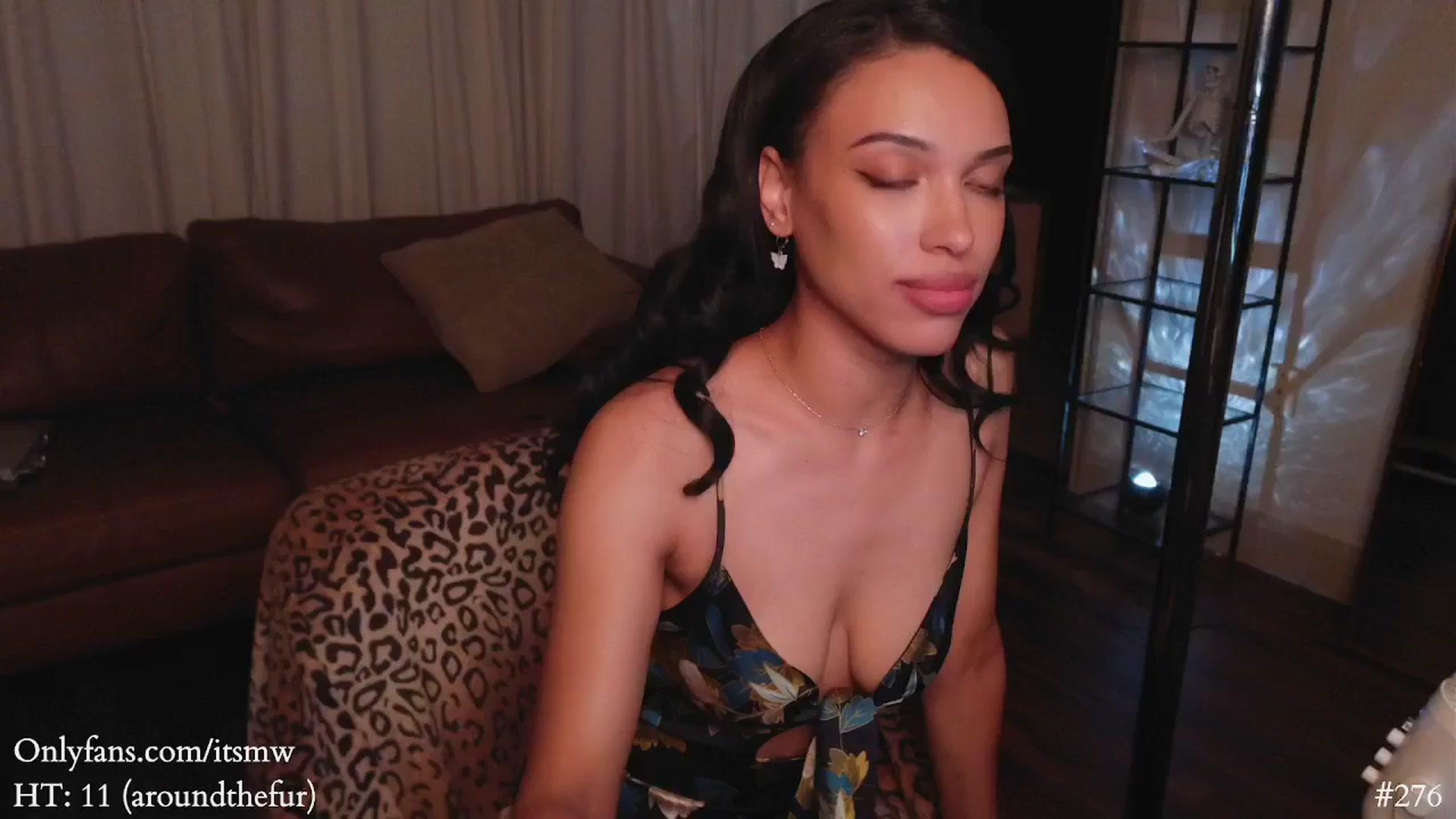 Gallery image thumbnail from Mystywaterz's myfreecams stream on, 03/25/2025, 04:35 image 14 of 20