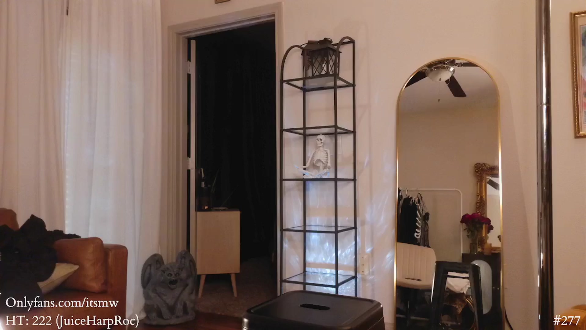 Gallery image thumbnail from Mystywaterz's myfreecams stream on, 03/27/2025, 24:09 image 19 of 20