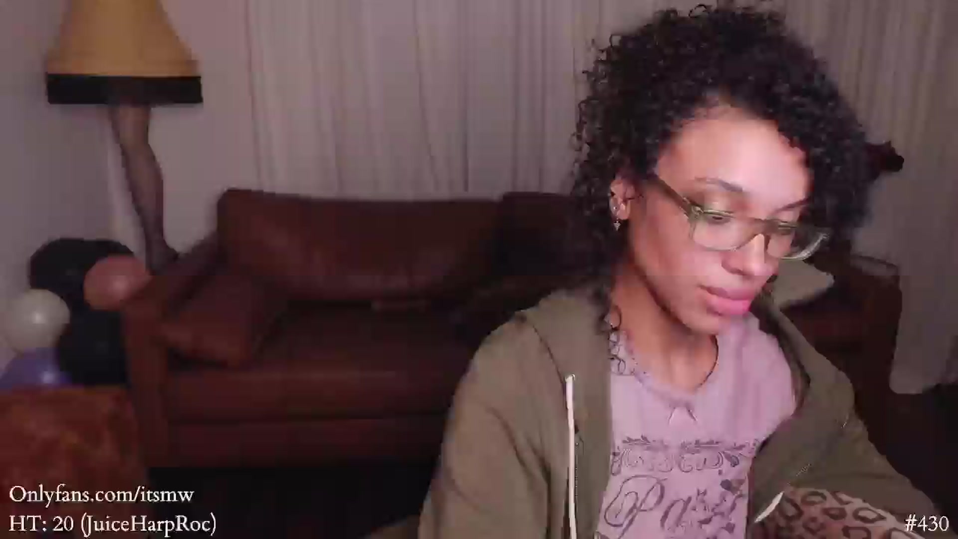 Gallery image thumbnail from Mystywaterz's myfreecams stream on, 04/08/2025, 09:08 image 10 of 20