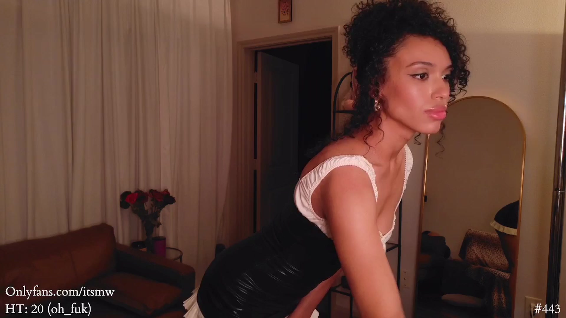 Gallery image thumbnail from Mystywaterz's myfreecams stream on, 04/09/2025, 05:55 image 16 of 20