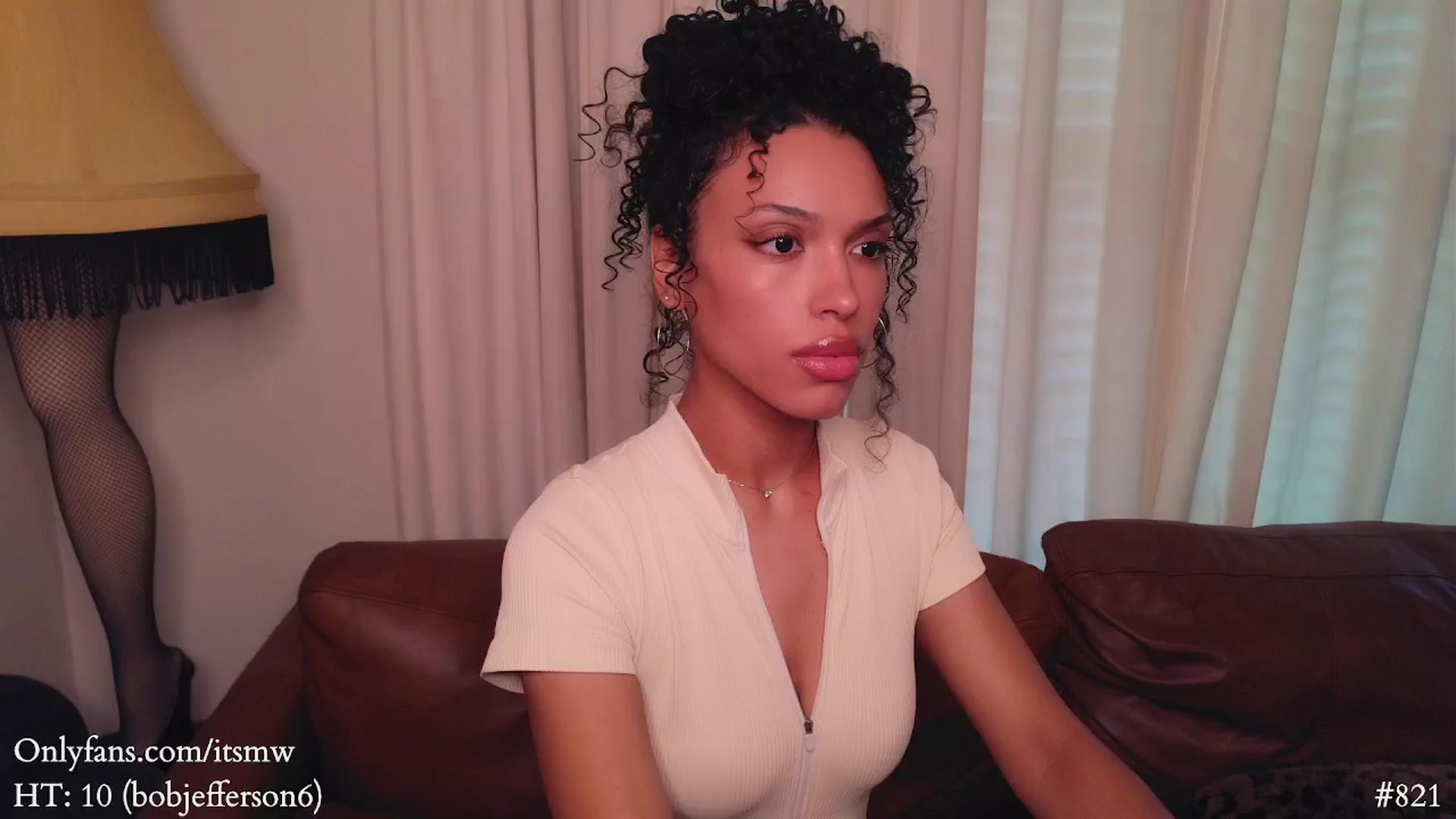 Gallery image thumbnail from Mystywaterz's myfreecams stream on, 04/18/2025, 21:26 image 7 of 20