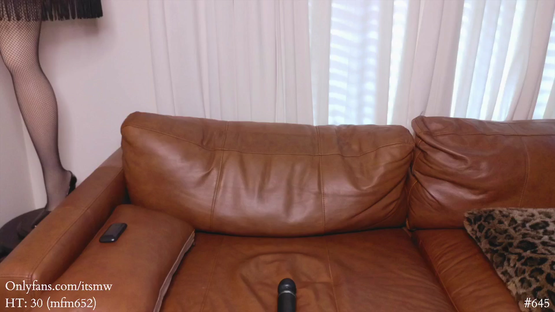 Gallery image thumbnail from Mystywaterz's myfreecams stream on, 04/20/2025, 20:28 image 9 of 20