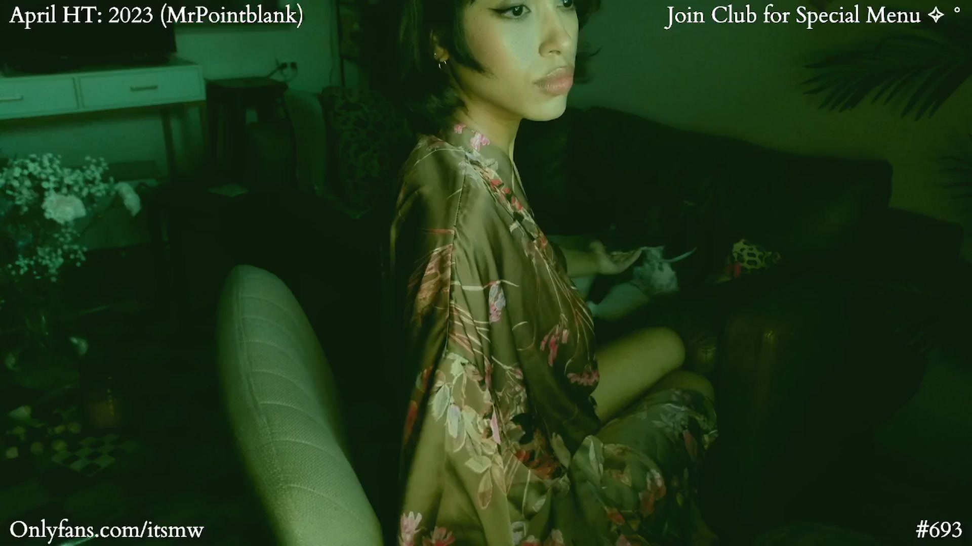 Gallery image thumbnail from Mystywaterz's myfreecams stream on, 04/26/2025, 24:51 image 19 of 20