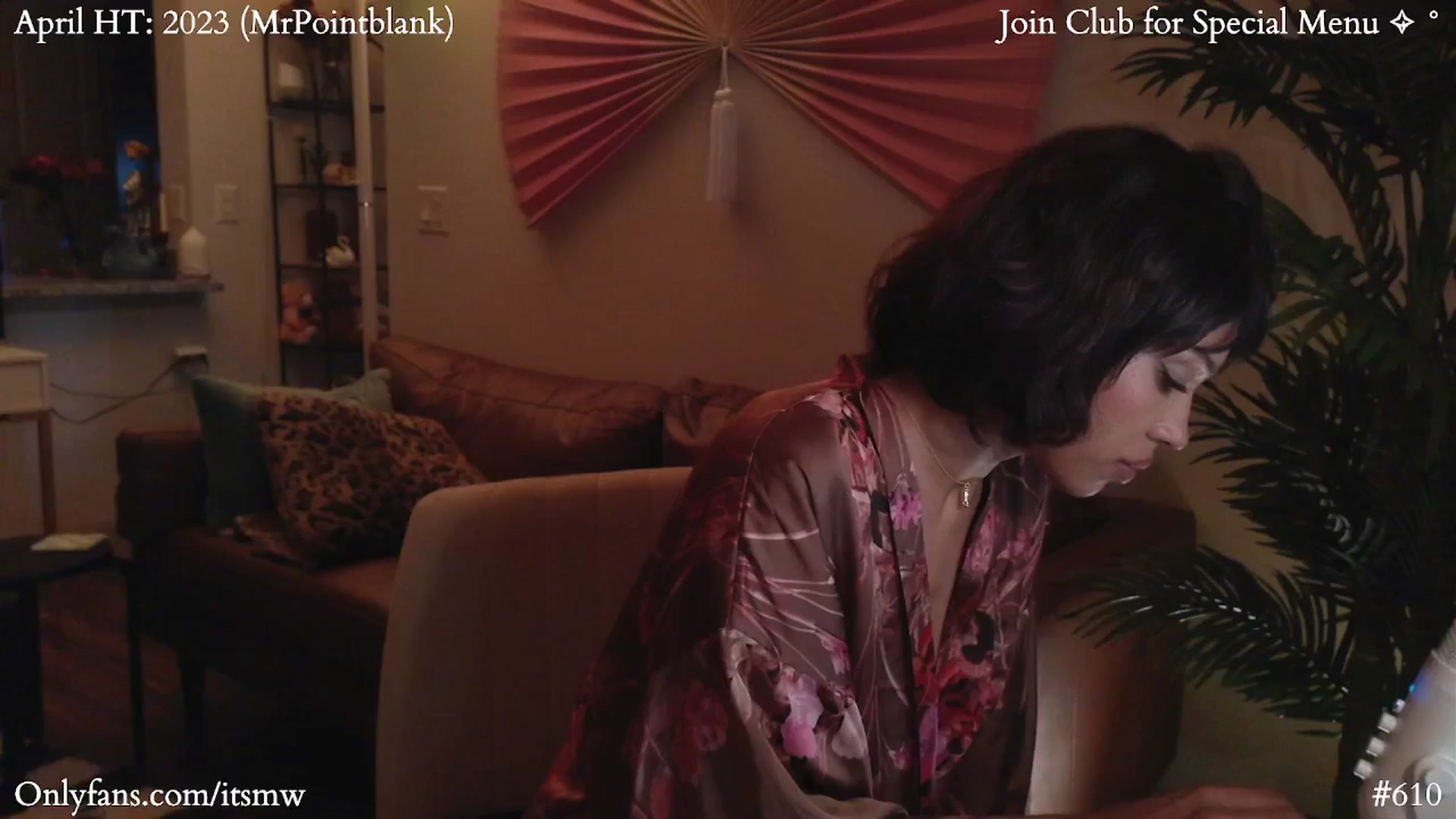 Gallery image thumbnail from Mystywaterz's myfreecams stream on, 04/26/2025, 06:46 image 7 of 20