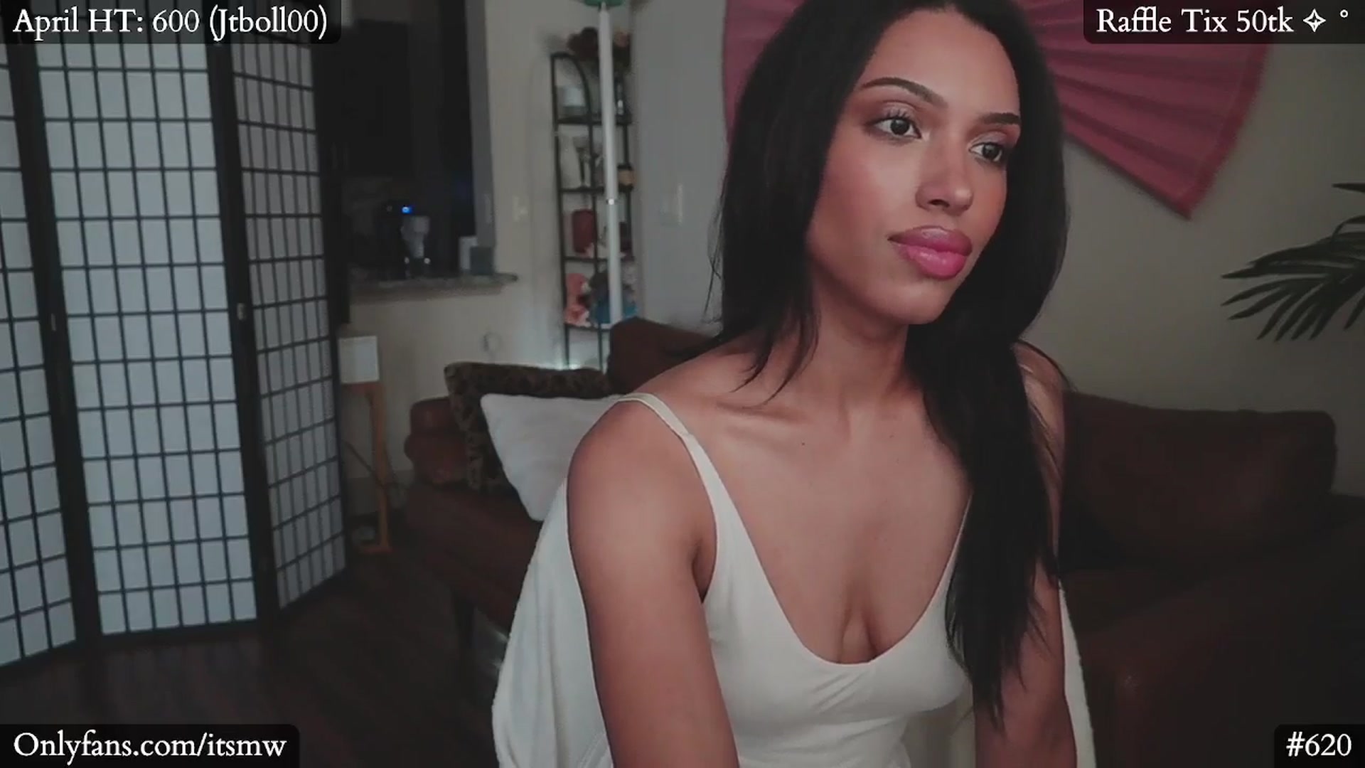 Gallery image thumbnail from Mystywaterz's myfreecams stream on, 05/10/2025, 24:50 image 2 of 20