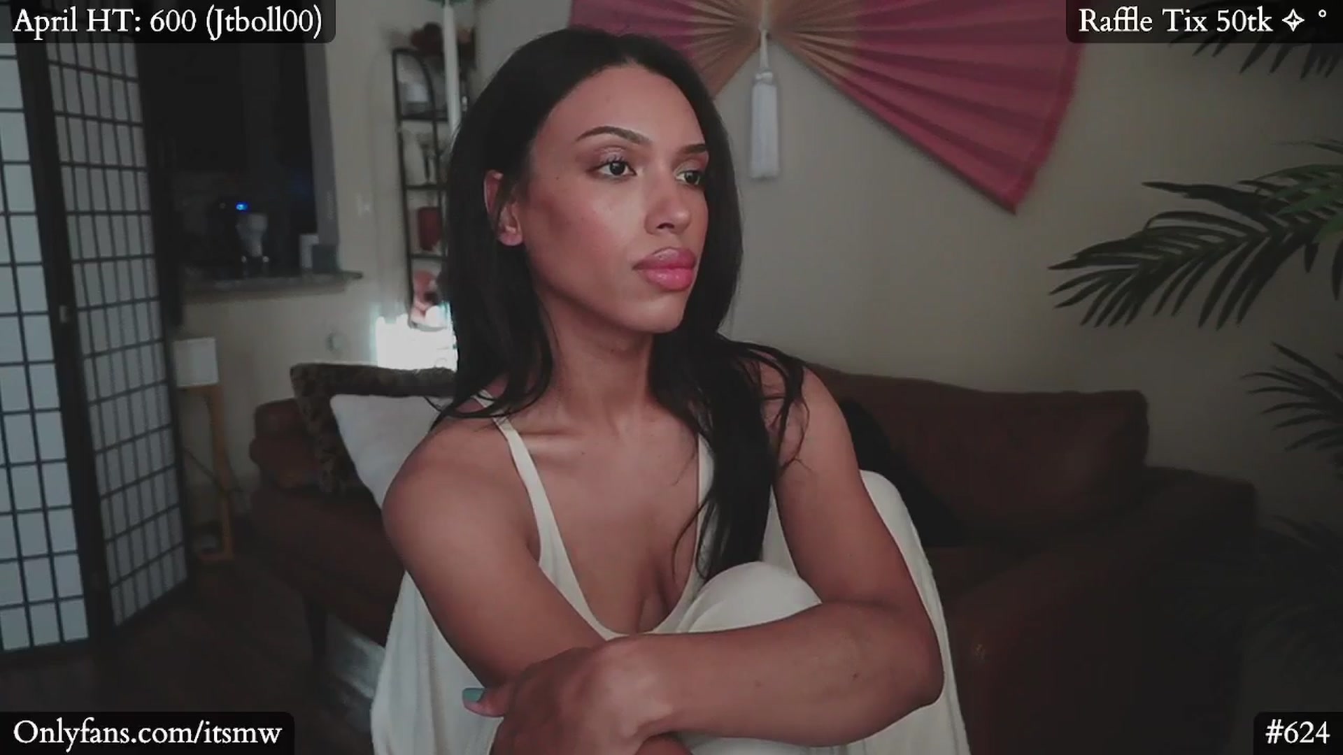 Gallery image thumbnail from Mystywaterz's myfreecams stream on, 05/10/2025, 24:50 image 6 of 20