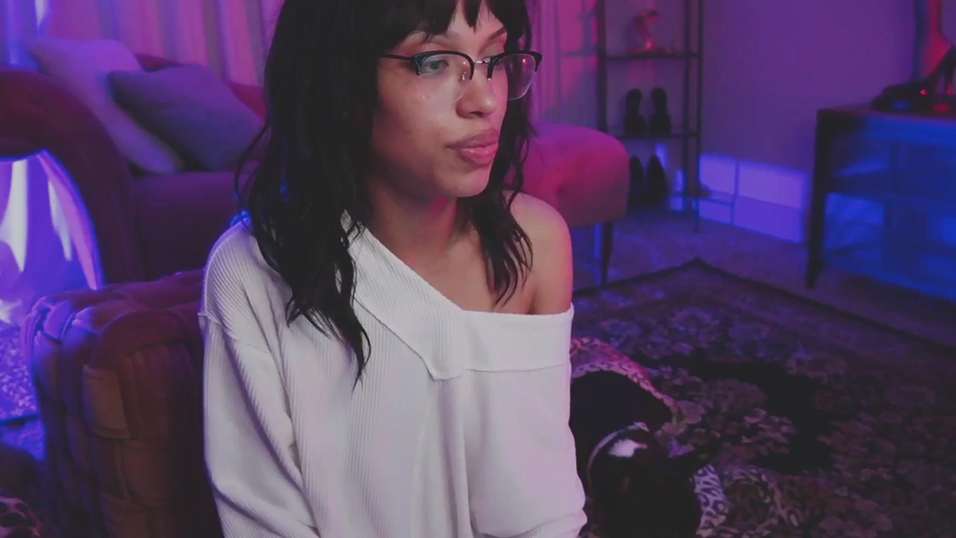 Gallery image thumbnail from Mystywaterz's myfreecams stream on, 05/16/2025, 11:20 image 19 of 20