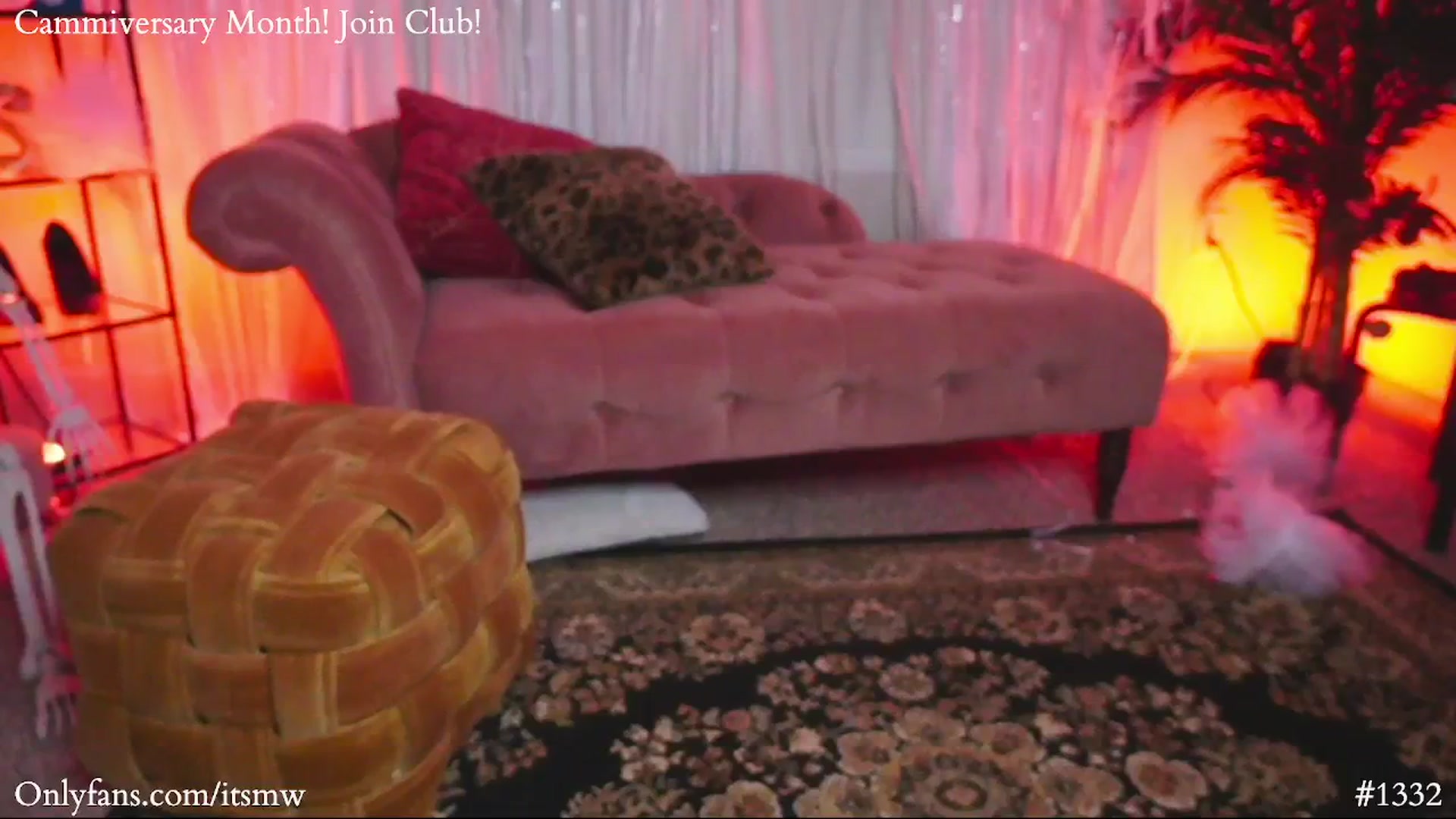 Gallery image thumbnail from Mystywaterz's myfreecams stream on, 07/27/2025, 01:48 image 3 of 20