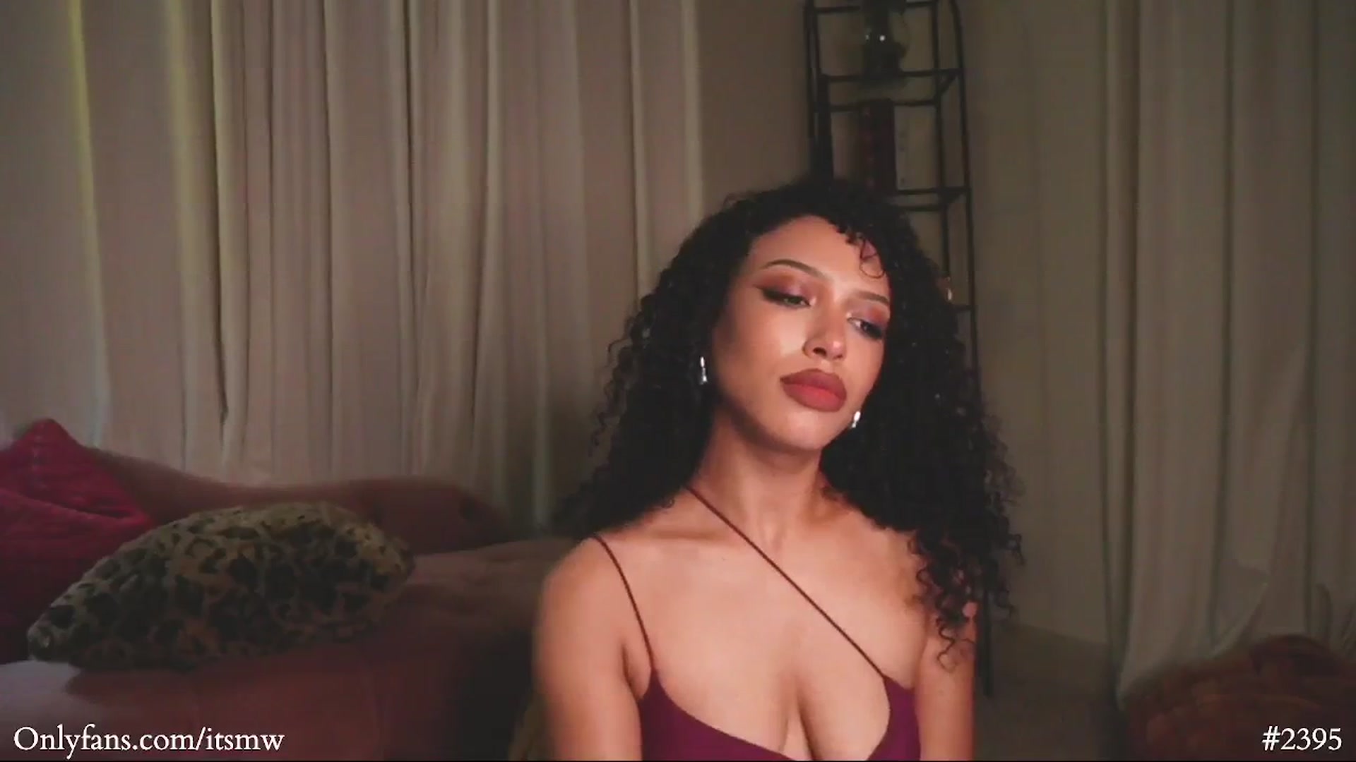 Gallery image thumbnail from Mystywaterz's myfreecams stream on, 08/28/2025, 06:15 image 15 of 20