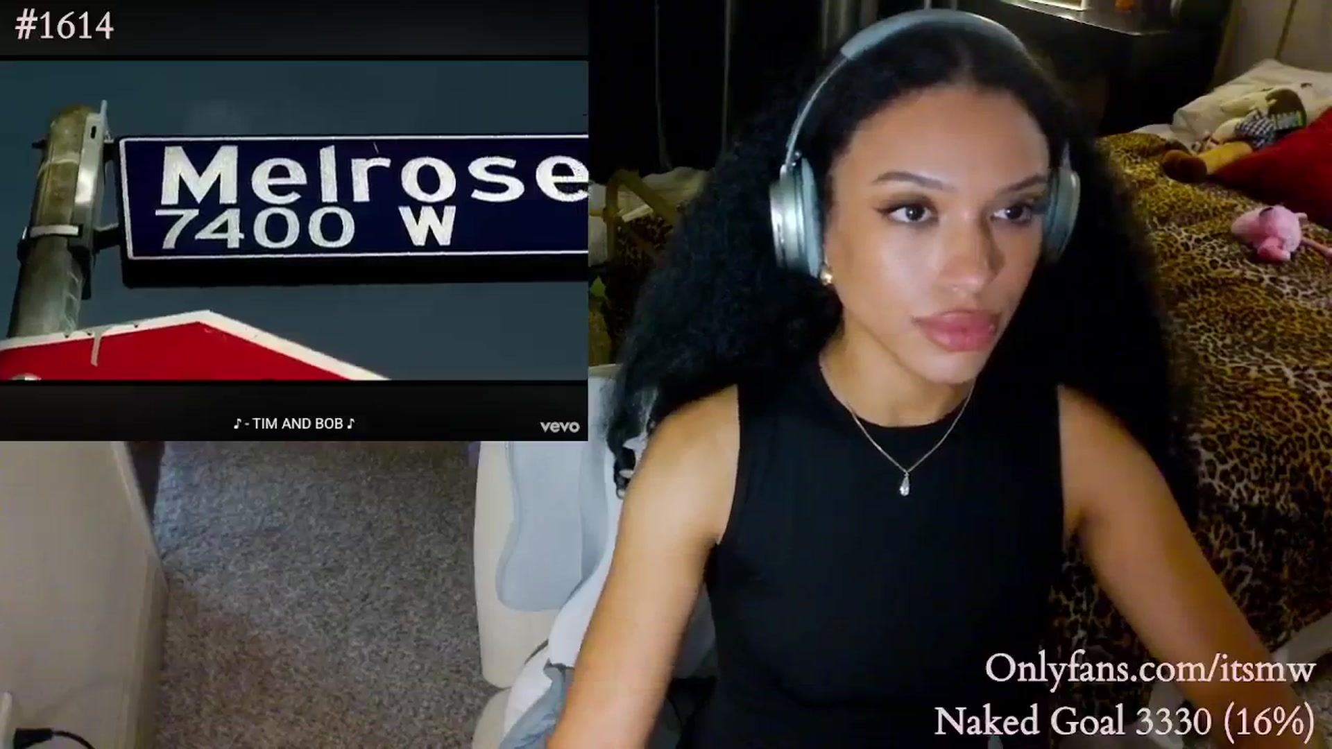 Gallery image thumbnail from Mystywaterz's myfreecams stream on, 10/10/2025, 01:33 image 16 of 20