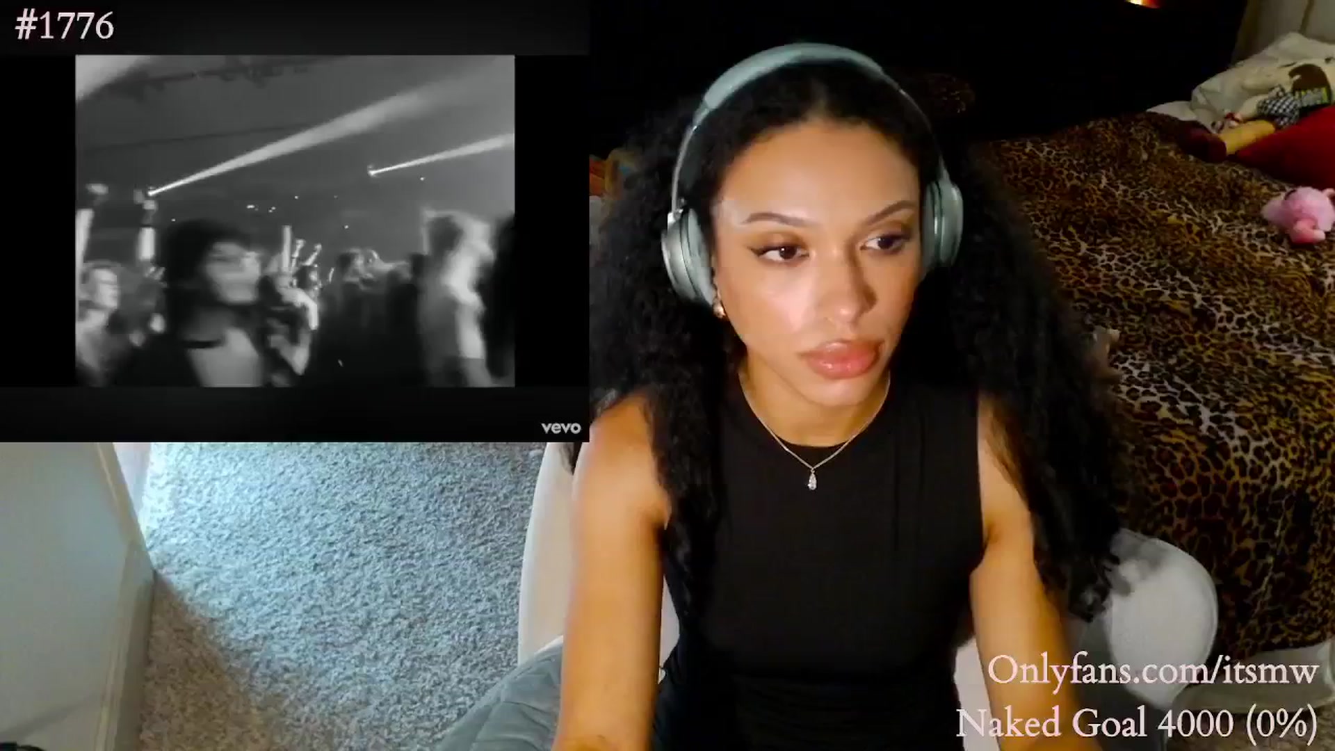 Gallery image thumbnail from Mystywaterz's myfreecams stream on, 10/10/2025, 01:33 image 3 of 20