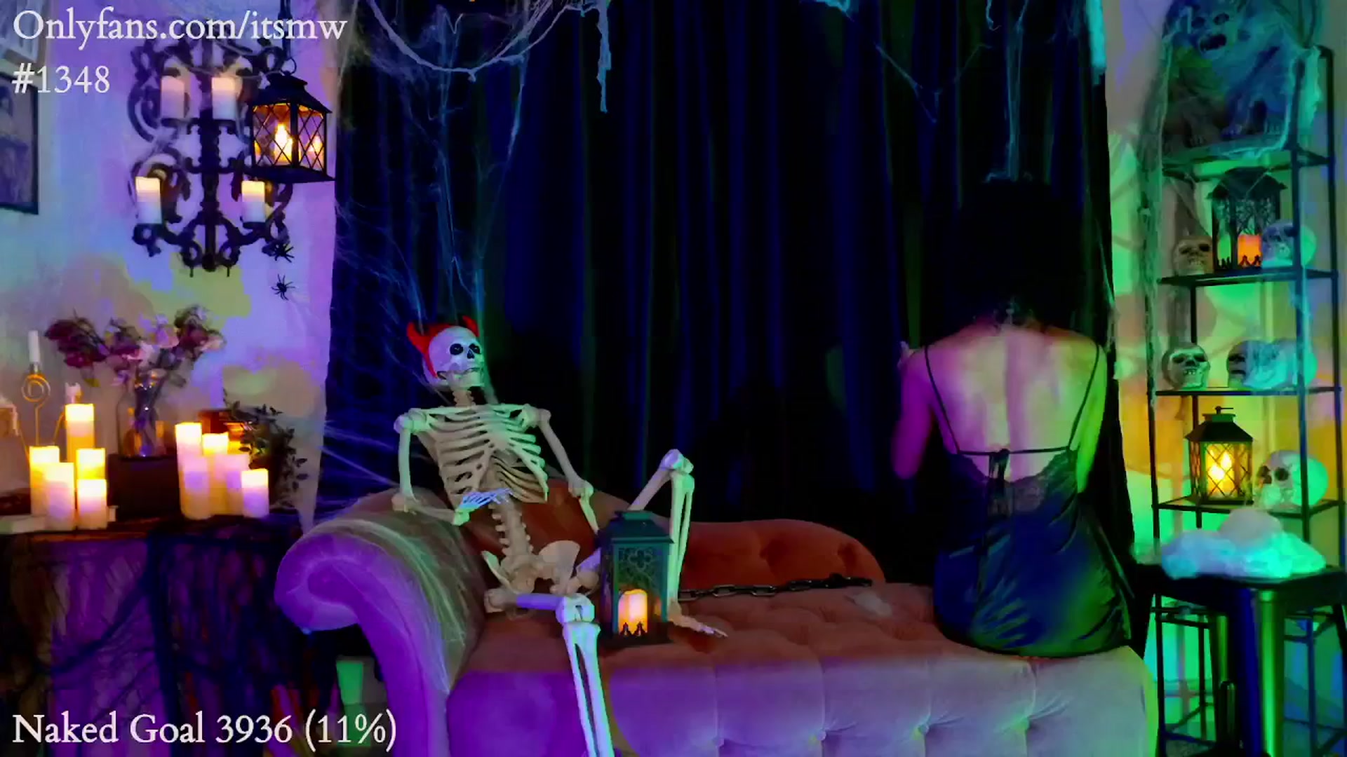 Gallery image thumbnail from Mystywaterz's myfreecams stream on, 10/14/2025, 02:25 image 14 of 20