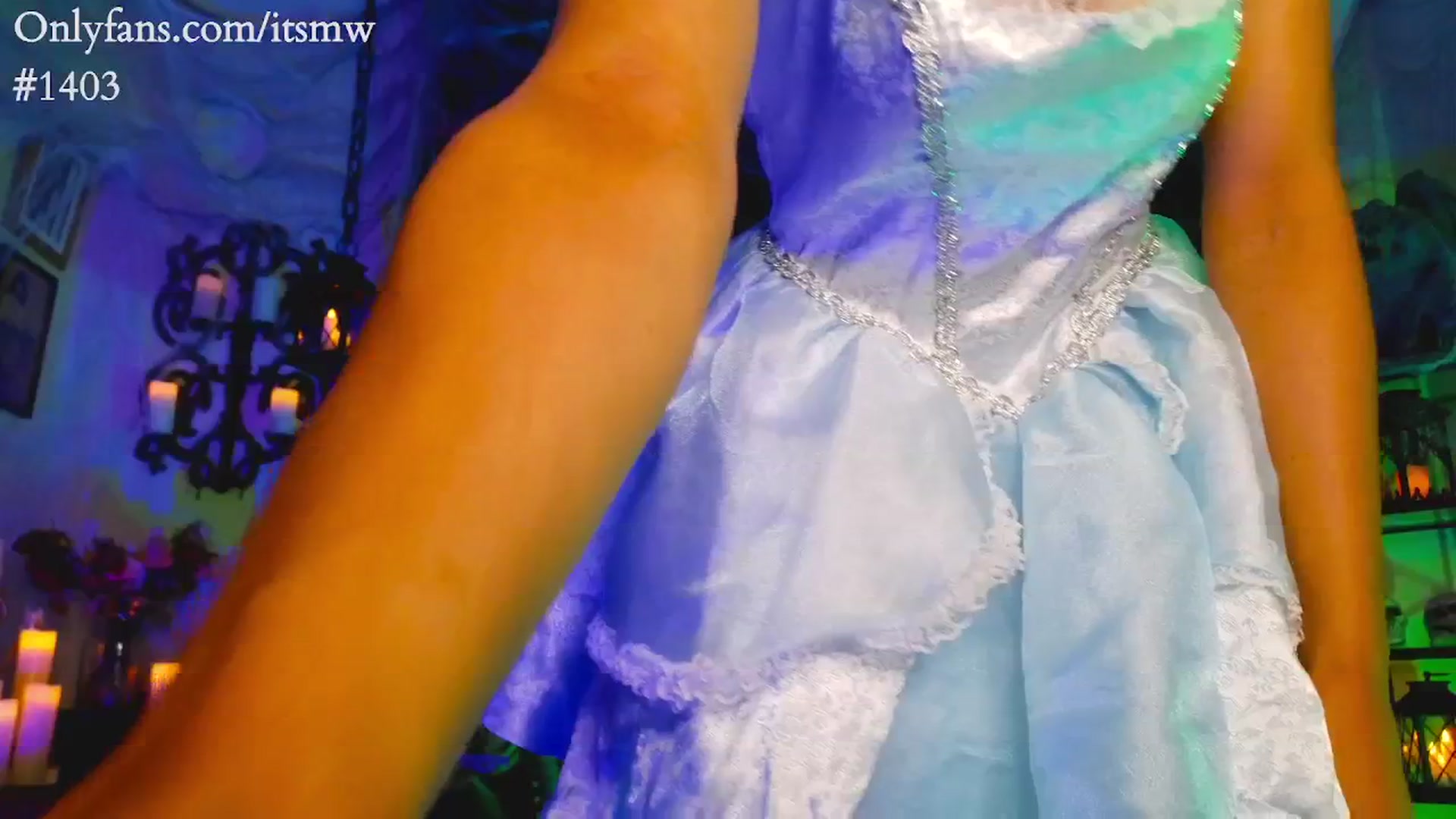 Gallery image thumbnail from Mystywaterz's myfreecams stream on, 10/15/2025, 24:38 image 11 of 20