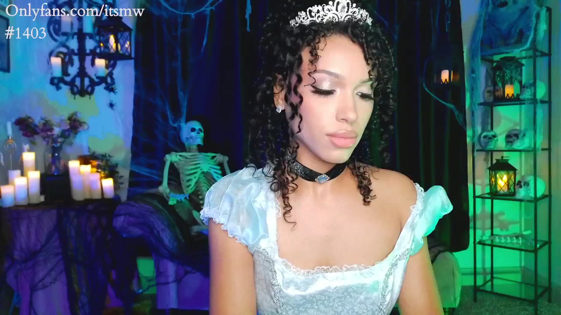 Gallery image thumbnail from Mystywaterz's myfreecams stream on, 10/15/2025, 24:38 image 15 of 20