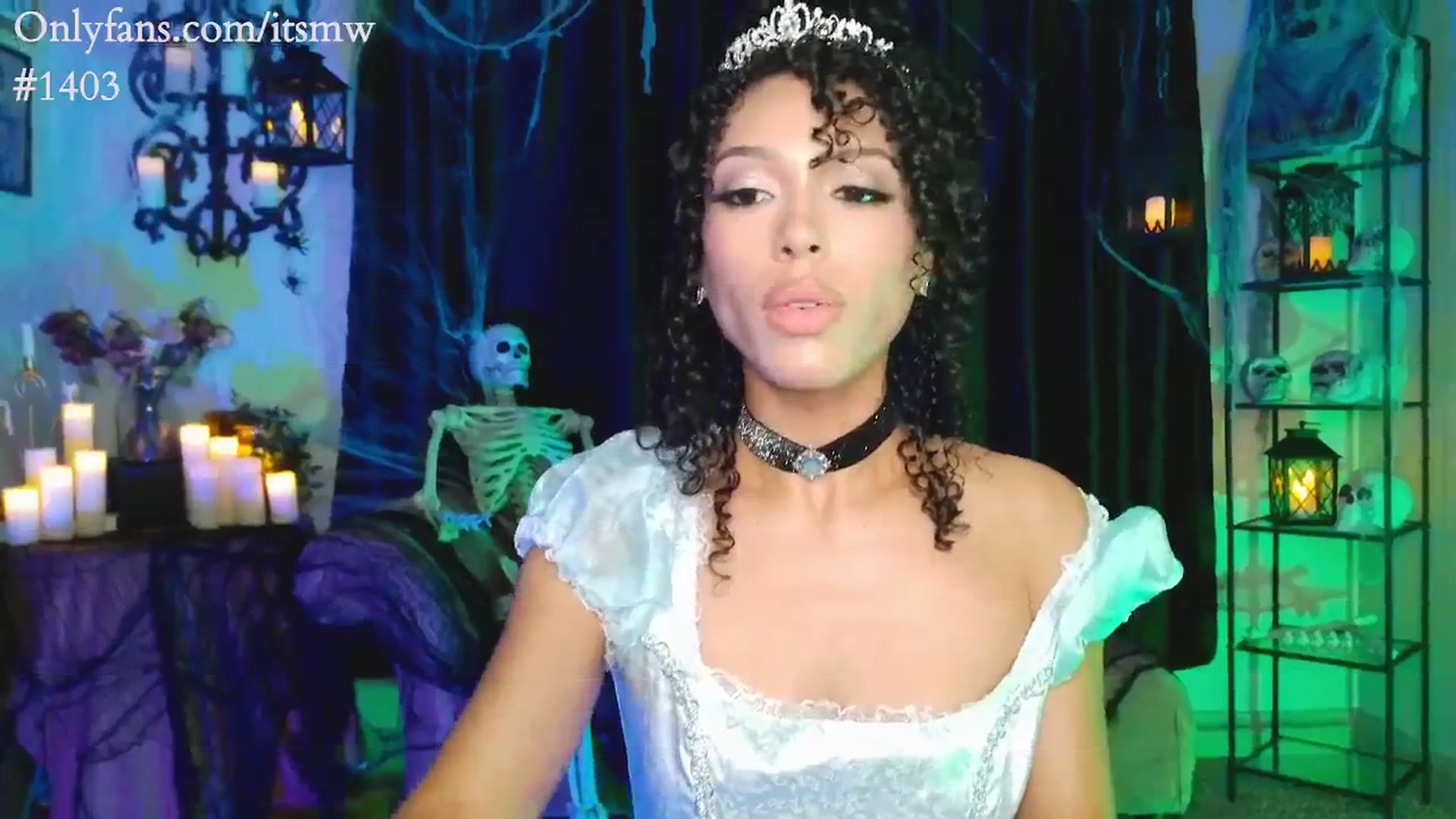 Gallery image thumbnail from Mystywaterz's myfreecams stream on, 10/15/2025, 24:38 image 20 of 20