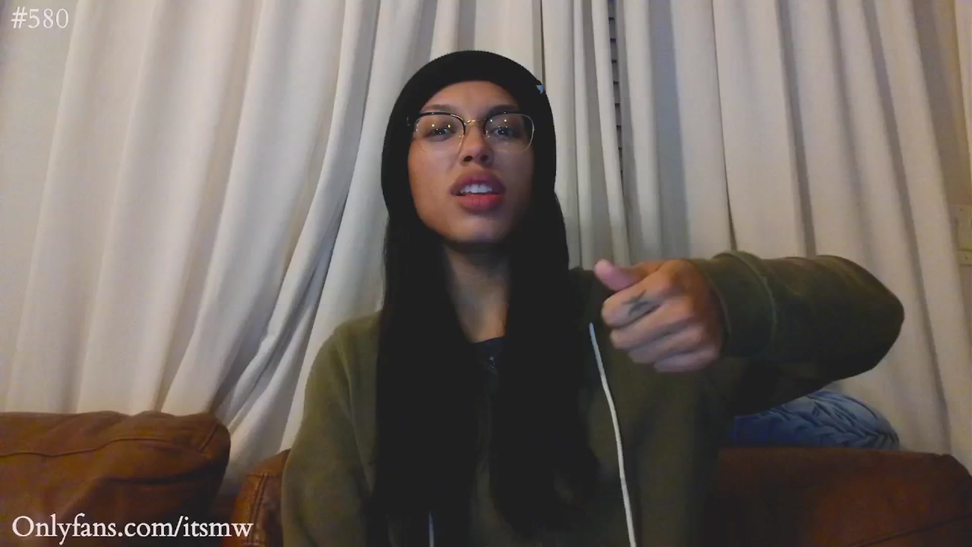 Gallery image thumbnail from Mystywaterz's myfreecams stream on, 10/29/2025, 10:01 image 1 of 20