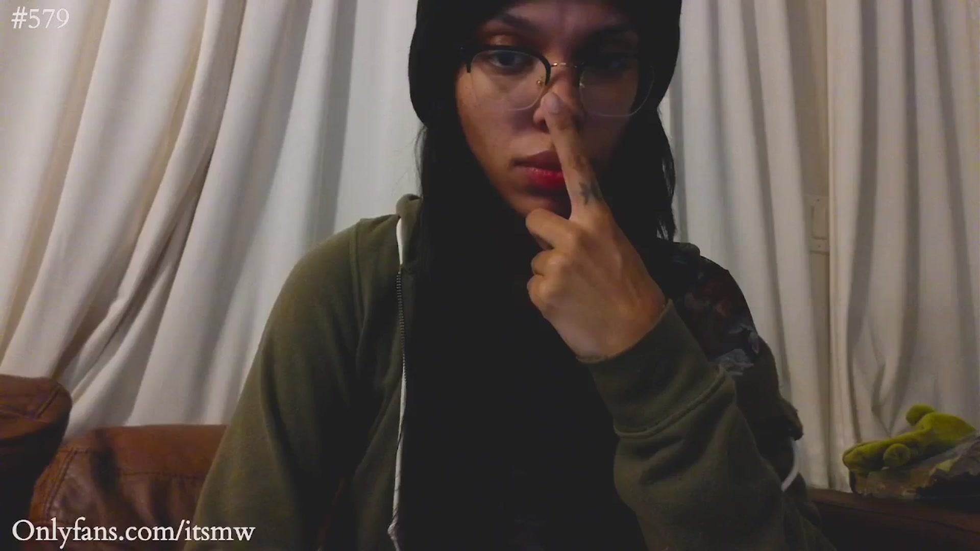 Gallery image thumbnail from Mystywaterz's myfreecams stream on, 10/29/2025, 10:01 image 14 of 20